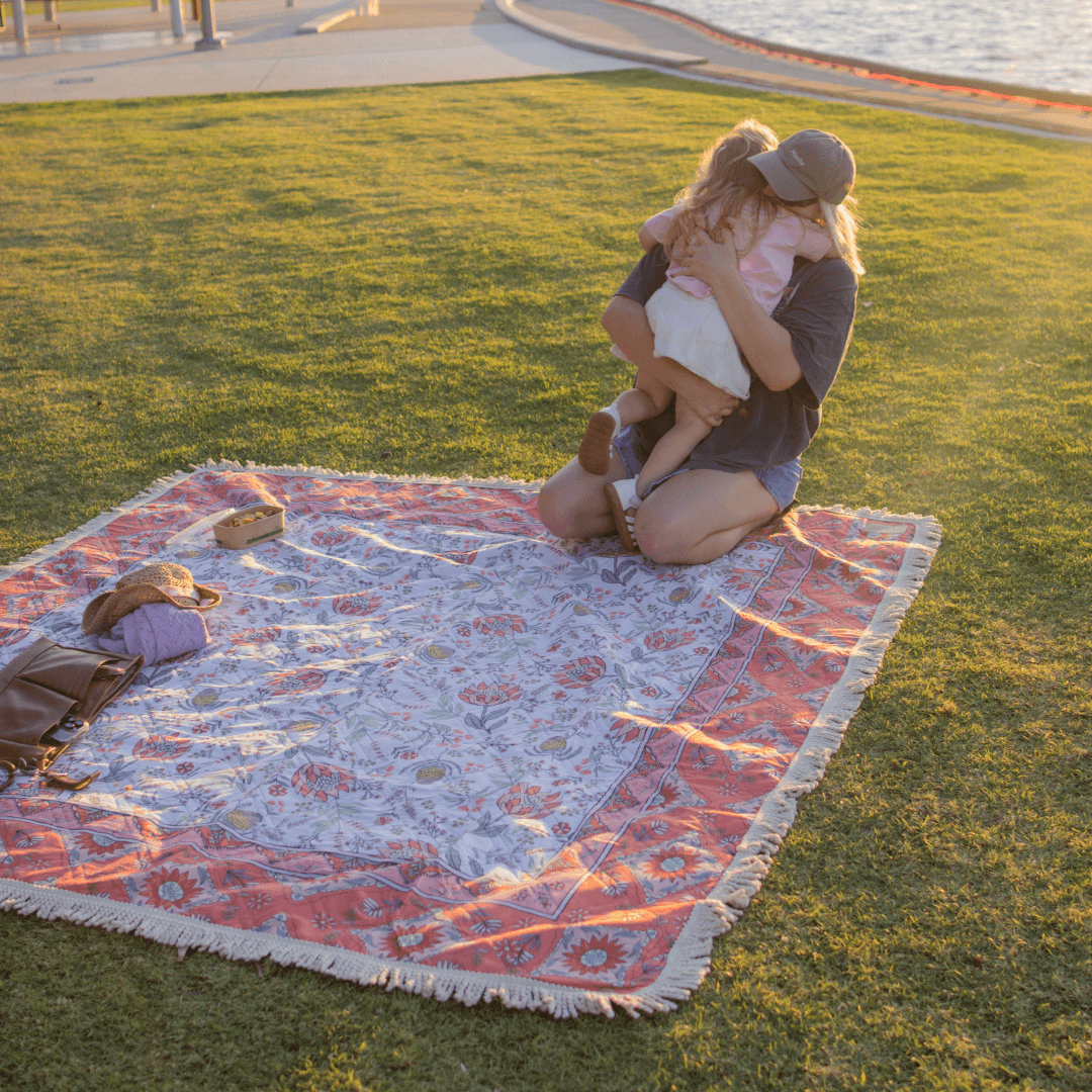 Georgie - Everything Mat